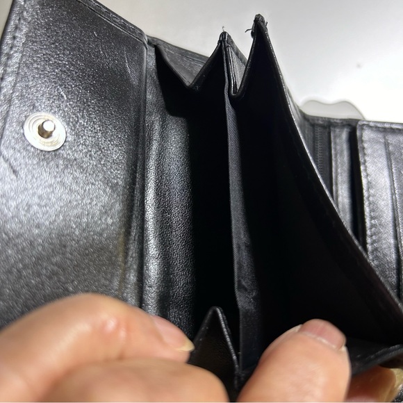 Black bifold leather wallet by Swank 5” x 3-3/4” x 5/8” - Picture 5 of 11